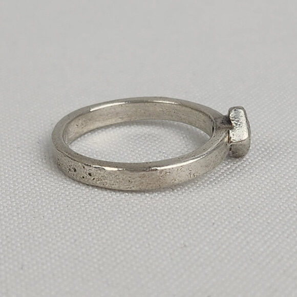 925 Sterling Silver NVC Red Gemstone Stacking Ring Size 8 - Picture 3 of 7